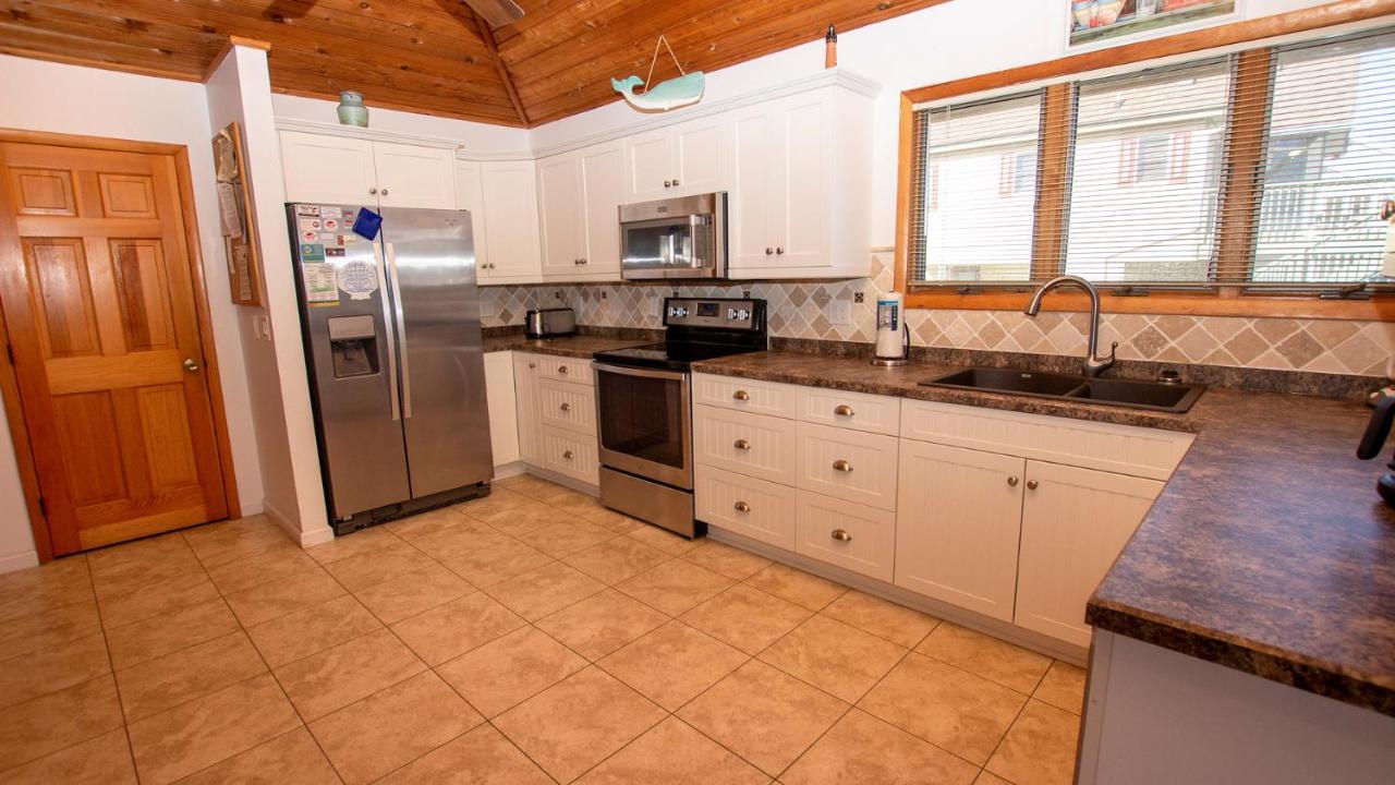 Wl933, Tale Of The Whale- Oceanfront, Private Beach Access, Gas Fireplace, Ocean Views Corolla Extérieur photo